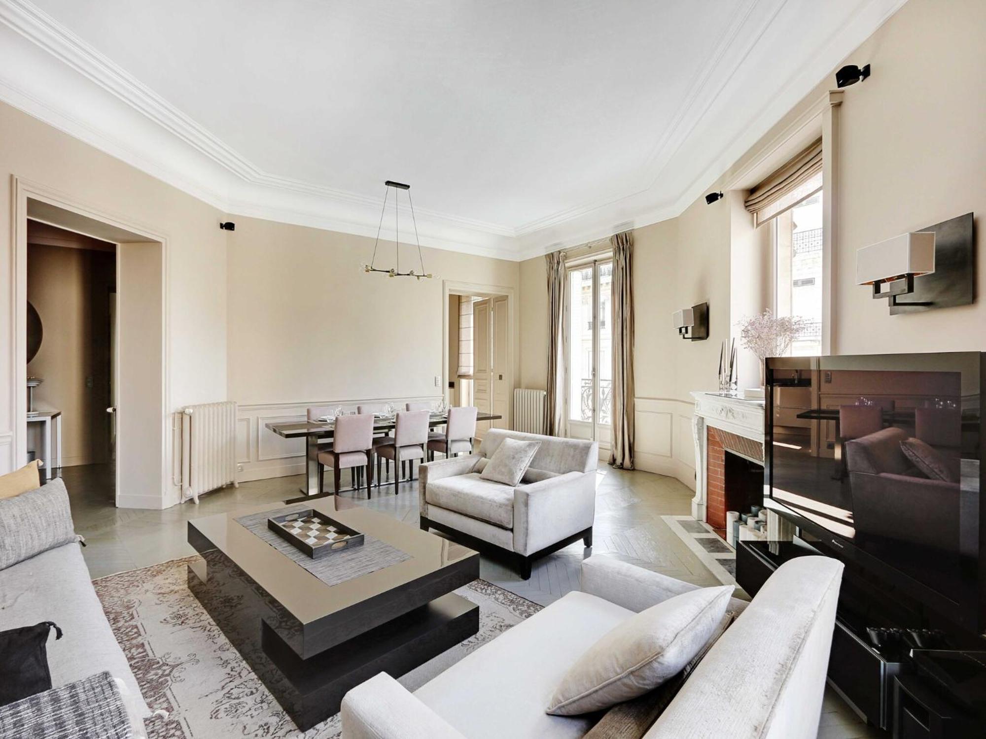 Apartment Elegant Aprt- 2bdr 4p Close To The Champs Elysees